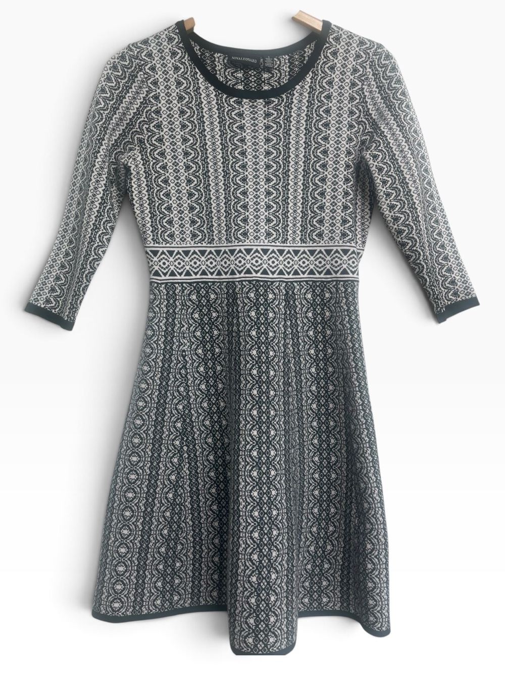 🖤 Classic & Classy Nina Leonard Black & White Knit Fit & Flare Dress Size Small